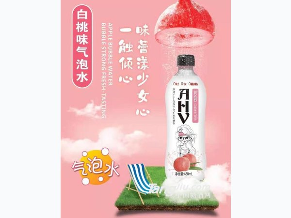 白桃味气泡水