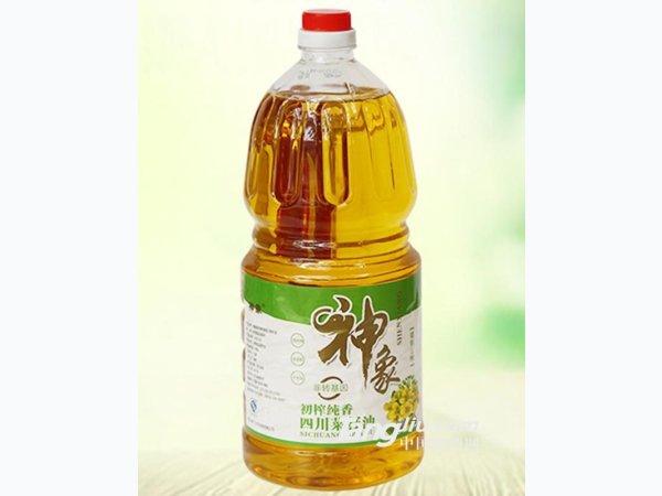 神象-初榨纯香四川菜籽油-1.8L