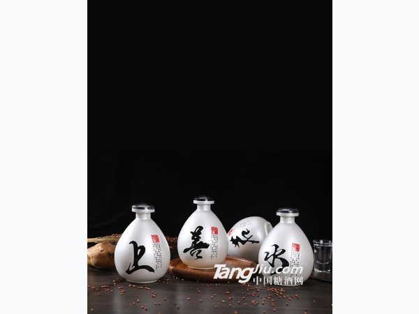 上善若水&middot;浓香型白酒 图2