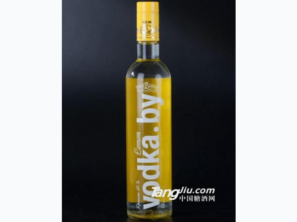 B牌伏特加柠檬味700ml