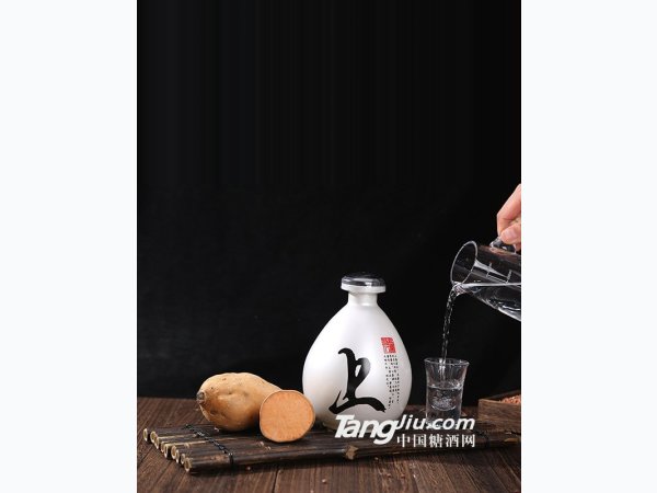 上善若水&middot;浓香型白酒 图1
