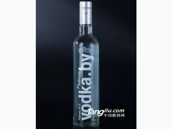 B牌伏特加原味700ml